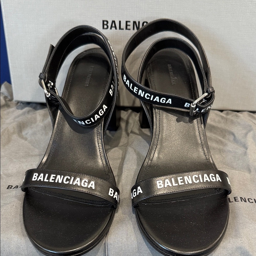 Balenciaga Black Round Sandal M80 - Picture 2 of 6